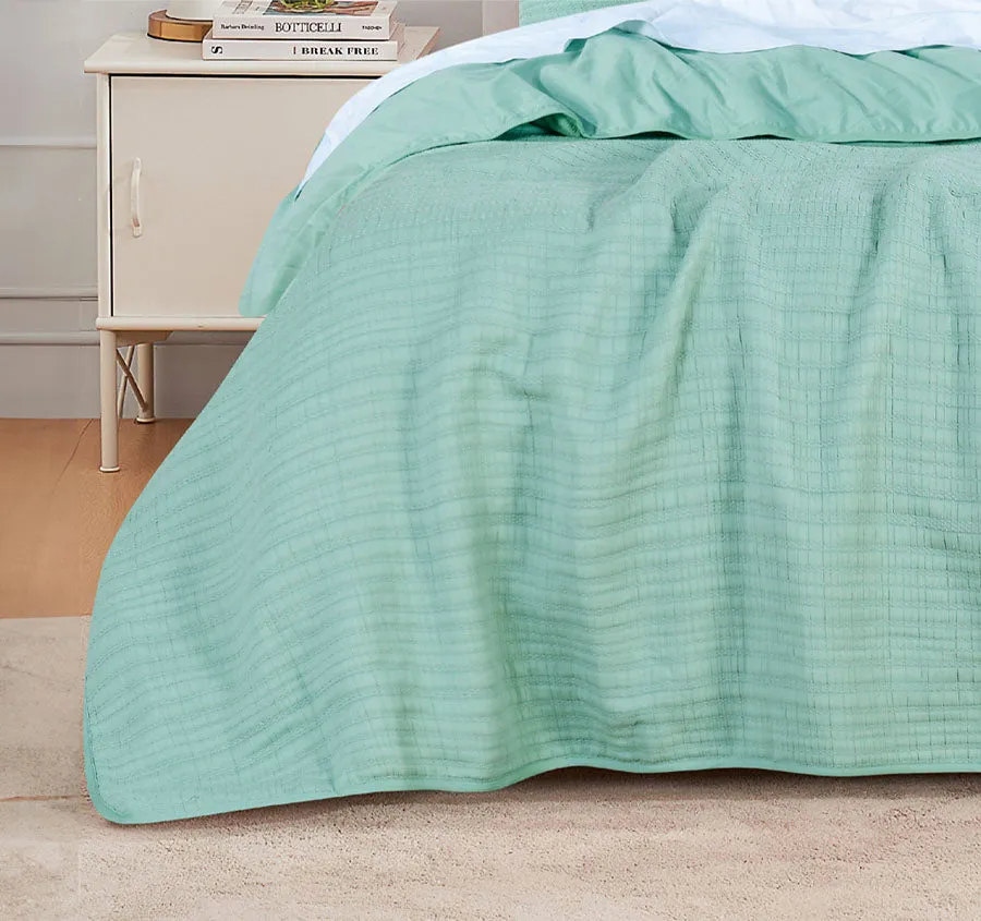 Cressida Coverlet Set Range Sage