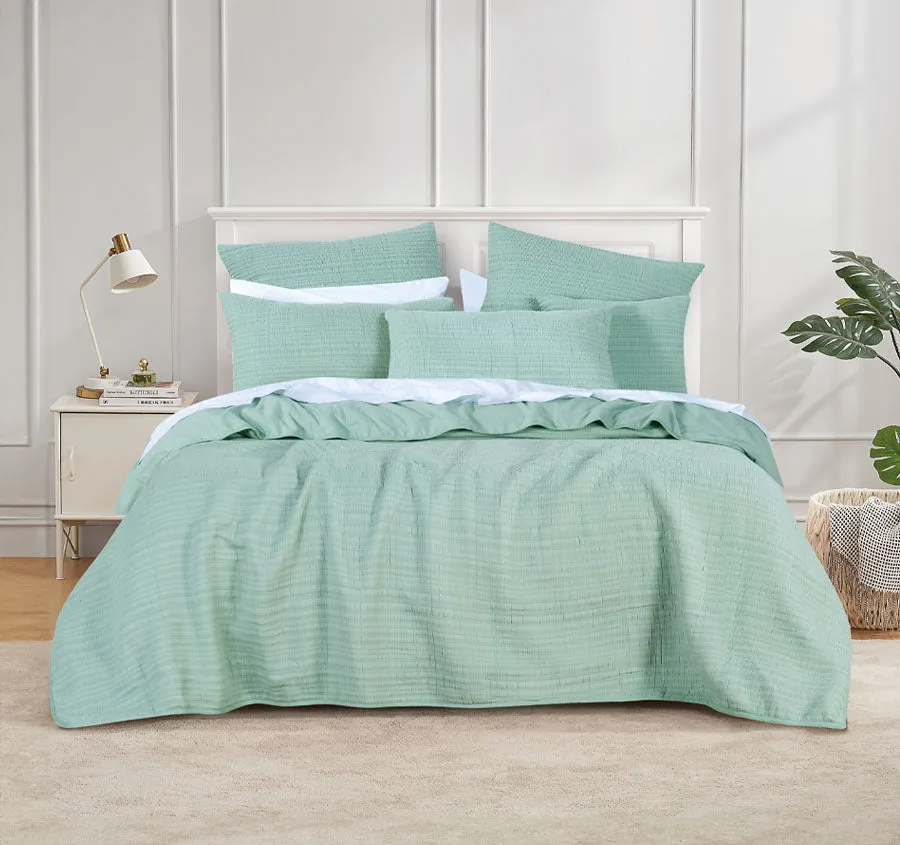 Cressida Coverlet Set Range Sage