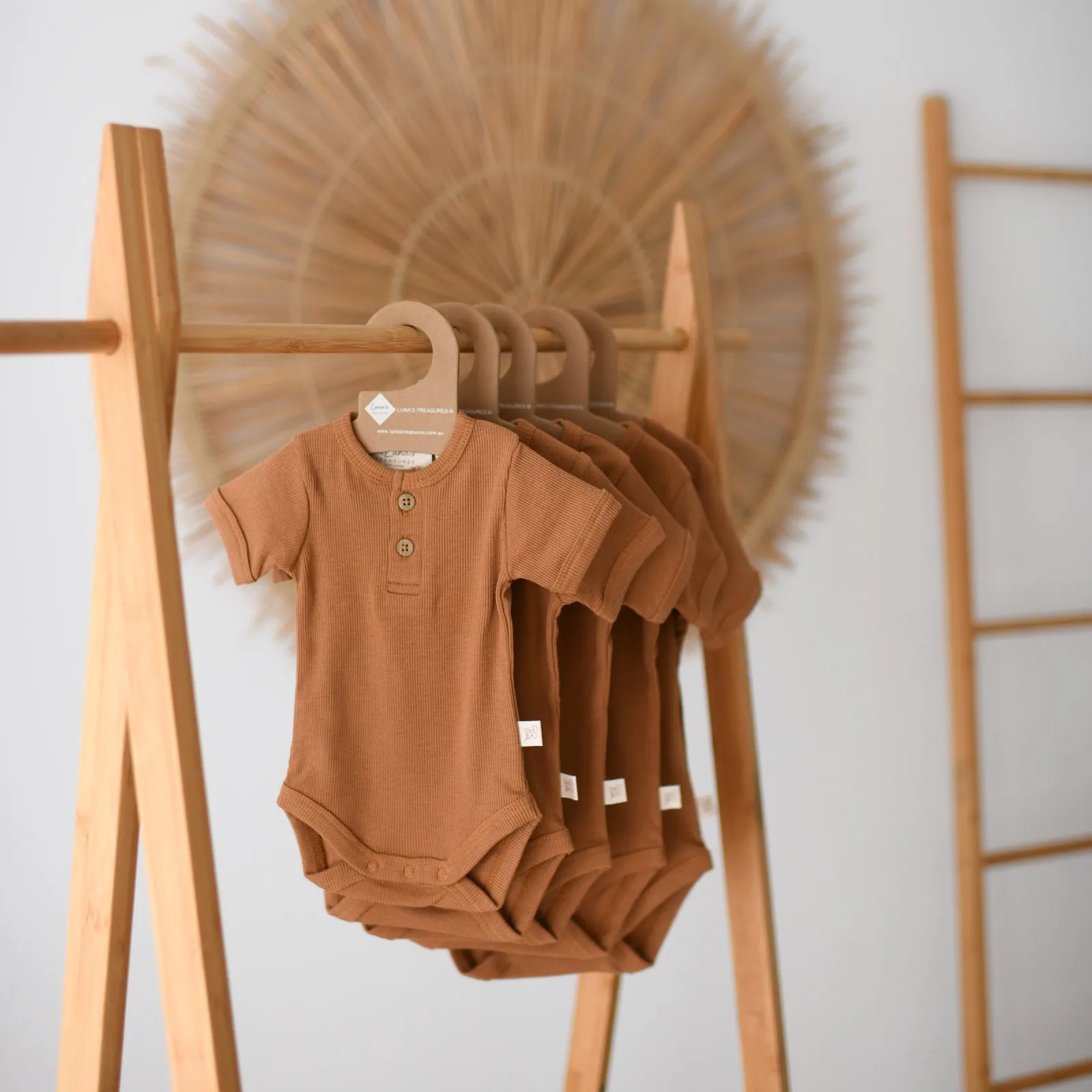 DESERT BRONZE short sleeve organic cotton bodysuit