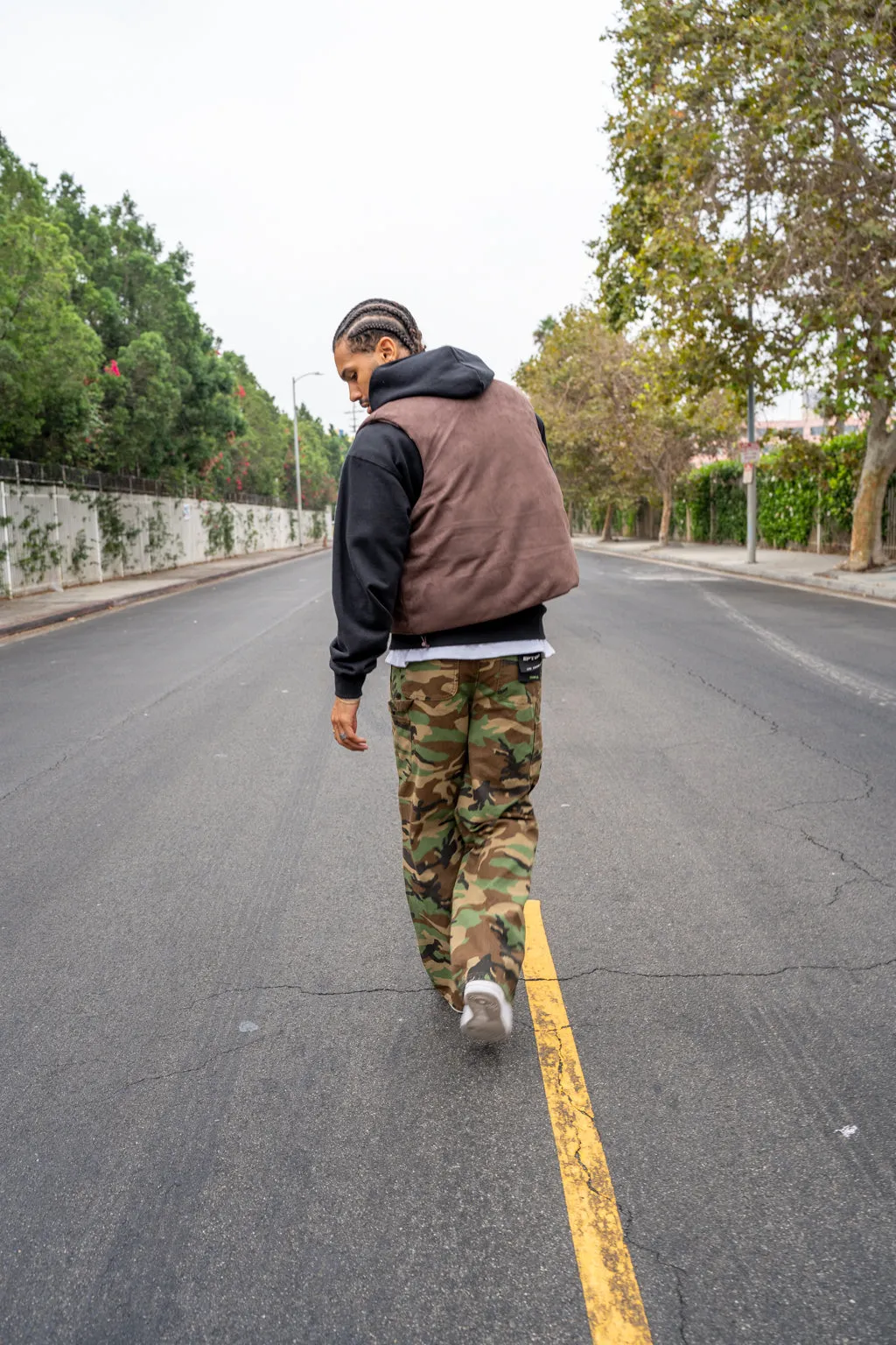 EPTM SUEDE BUBBLE VEST-BROWN