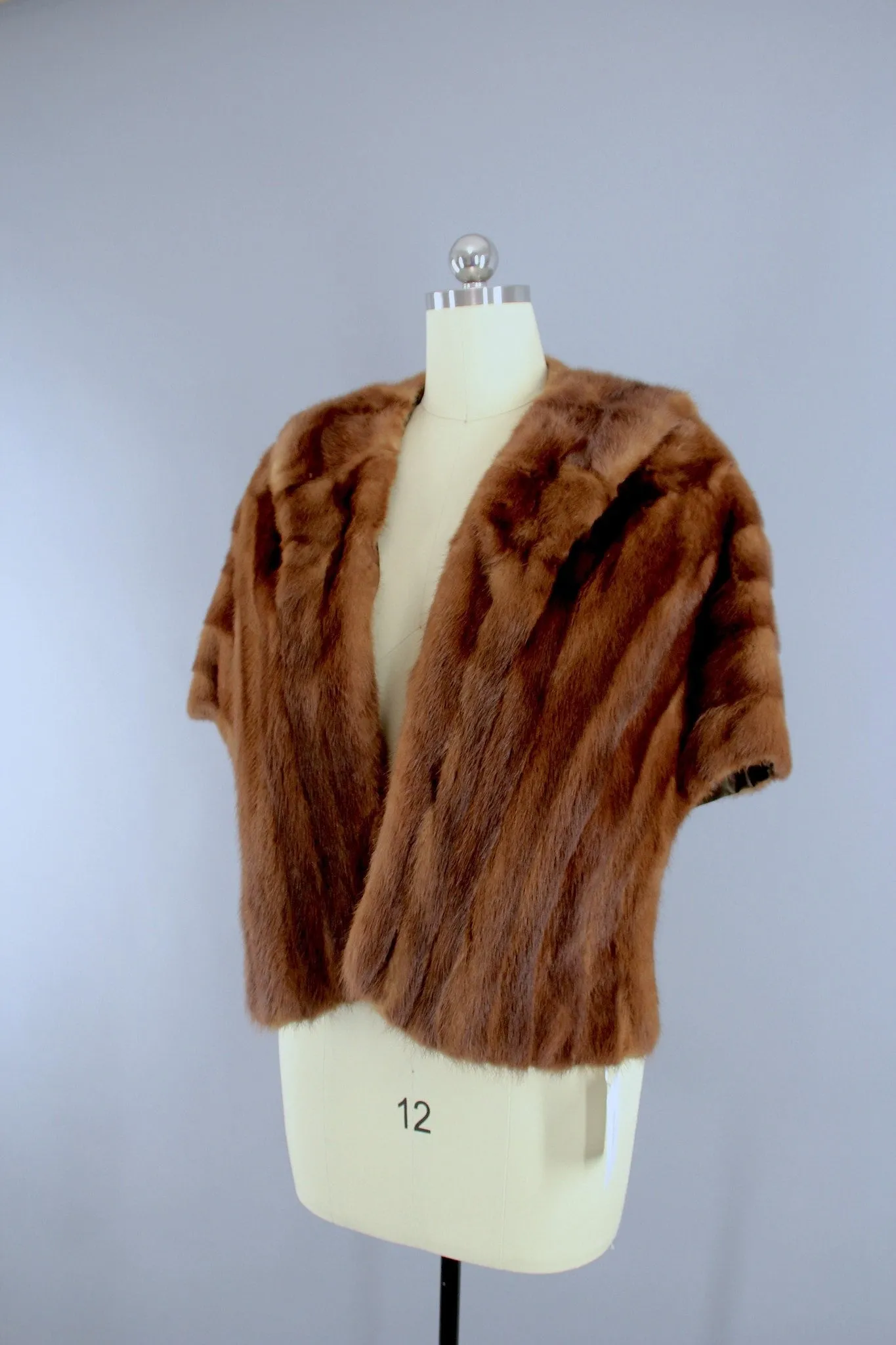 Vintage 1940s Fur Stole / Warm Red Brown