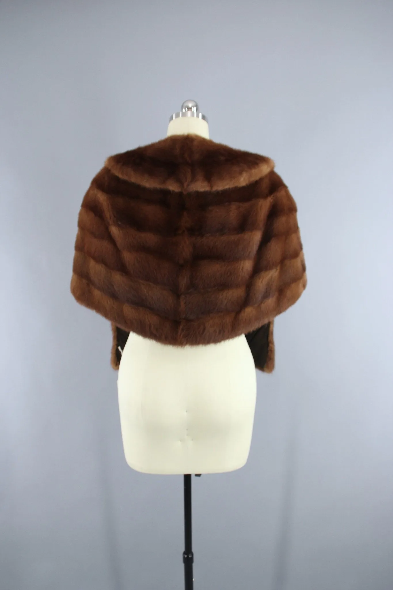 Vintage 1940s Fur Stole / Warm Red Brown